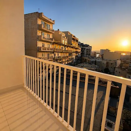 2-bedroom With Balconies In The Heart Of Bugibba 아파트 *
